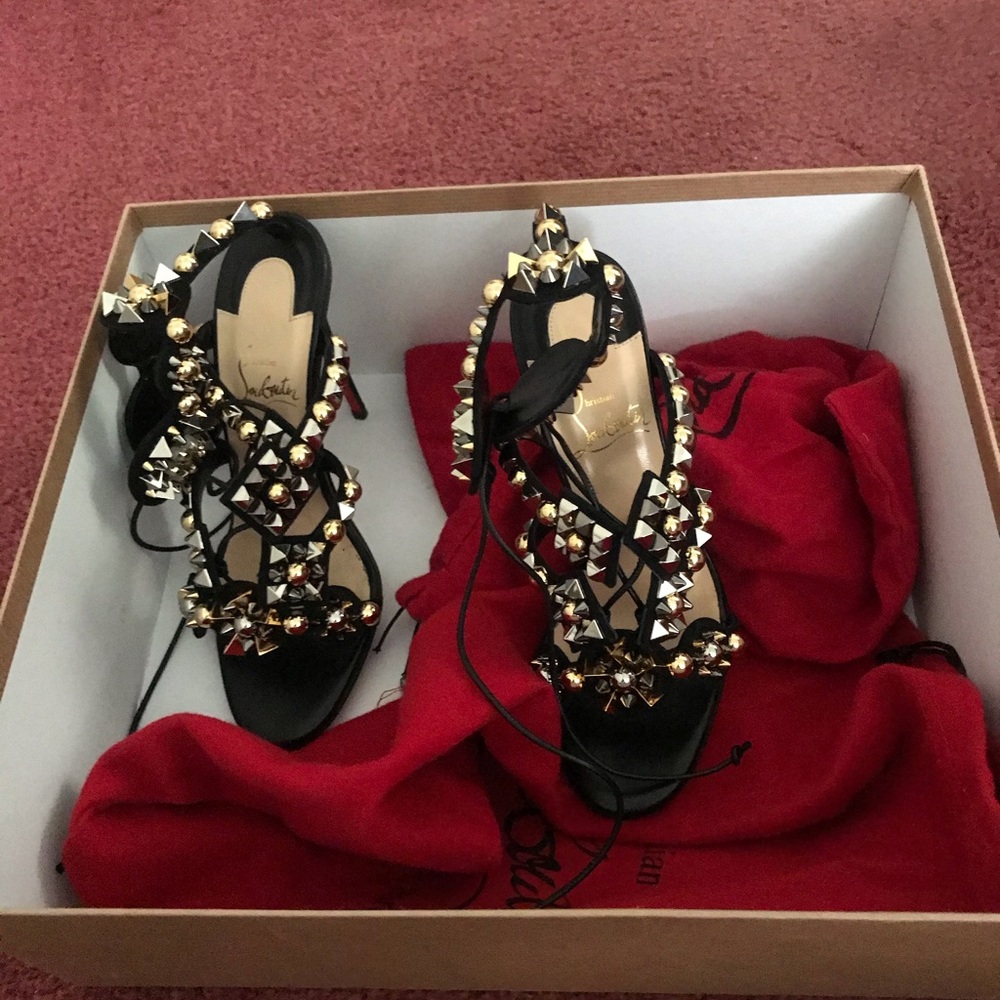 High heel sandals